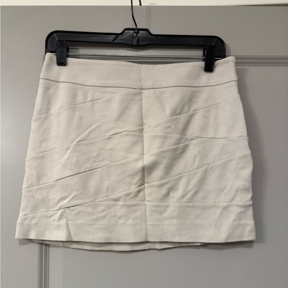 Express Ivory Ruched Draped Mini Skirt Size 4